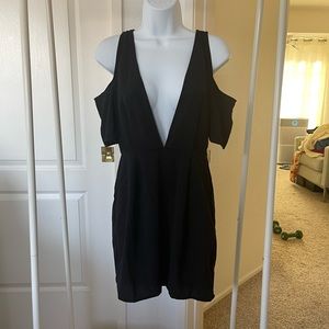Motel Deep Vneck Black Sexy Mini off the shoulder dress size XS NWT